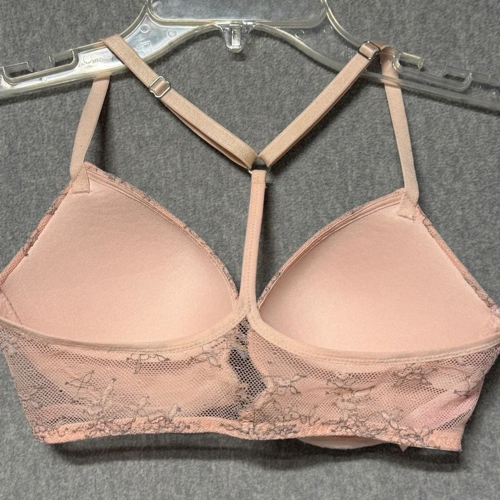 Victorias Secret Very Sexy Push-Up Bra 32D Peach  Lace Satin T-Back Racerback